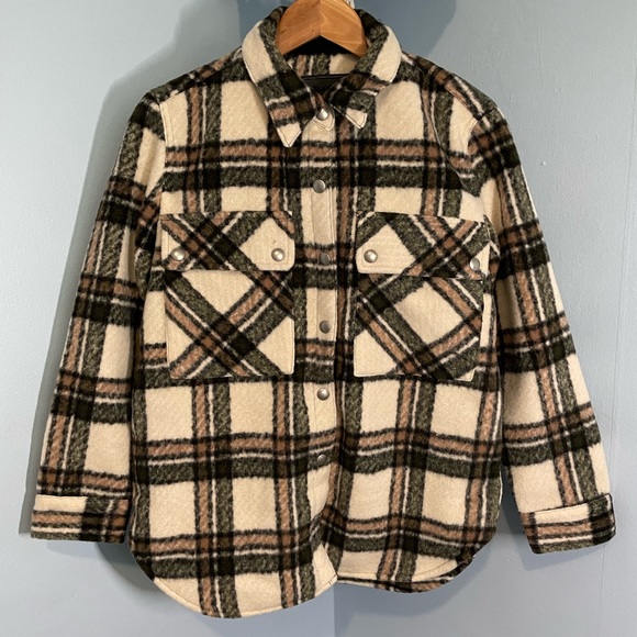 NWT BLANK NYC Shacket Size XS - Picture 2 of 6